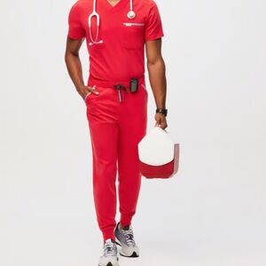 Figs MENS High Vis Red V-Neck Scrub Top and Pants MENS EUC